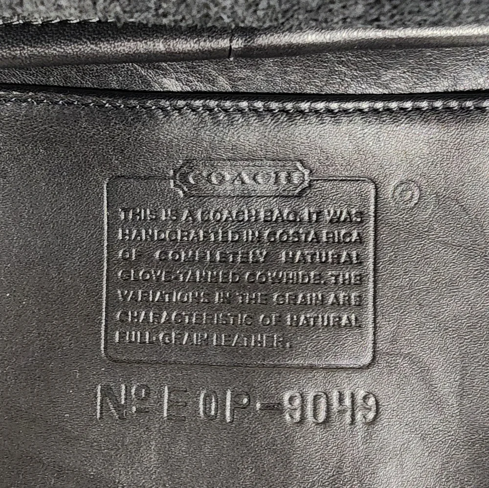 Vintage Coach Tango Flap #9049 - Picture 5 of 15